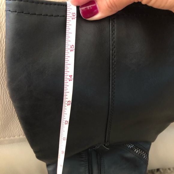 Like new Mossimo Supply leather boots - Picture 6 of 8